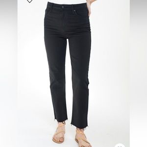 Carly Jean Los Angeles Chrissy Classic Straight Leg Jean